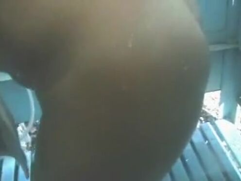 Красивые голые телки занимаются сексом