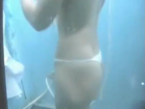 Начальница лесбиянка принуждает секретаршу к сексу