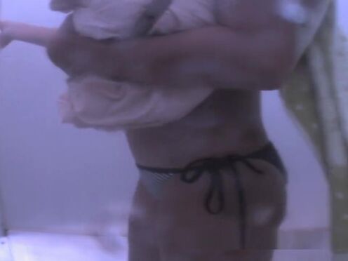 Телки в перчатках ласковые ручки порно