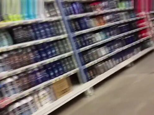 Трахают много мужчин с завязанными глазами