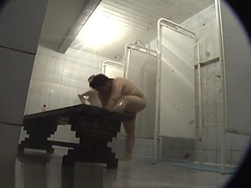 Жену олигарха имеют его друзья порно оргия