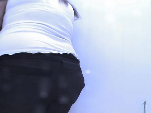 Смотреть короткое лесби порно видео со страпоном