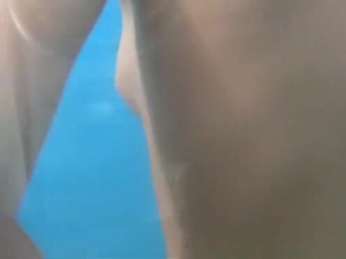 Порно красавицы раком супер сиськи