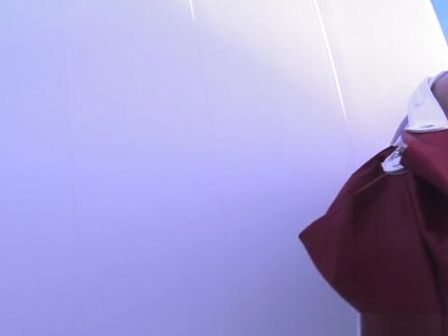 Русский секс через стенку в туалете