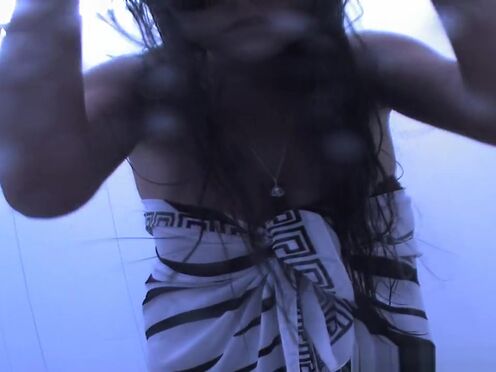 Секс насилие в гольфах с красоткой сестрой