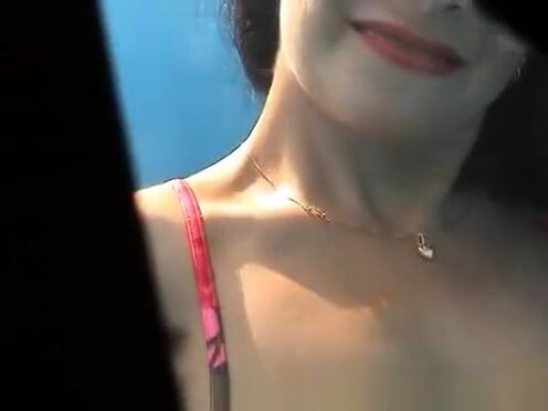 Секс с горничной без нижнего белья