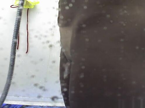 Гинеколог кончил в пациентку порно видео