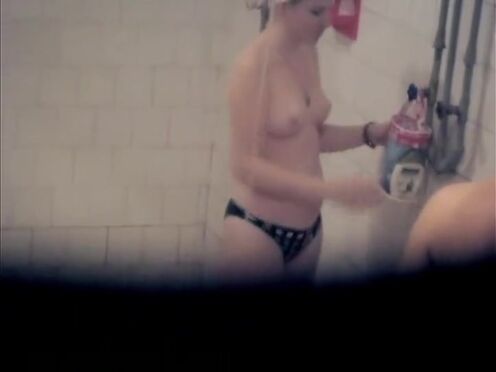 Порно пиздолиз страпон скрытая камера