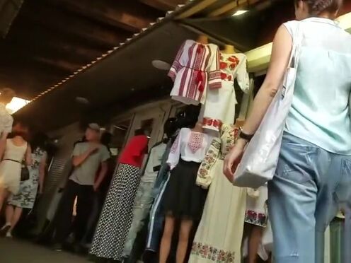 Три подруги решили попробовать лесбийский секс