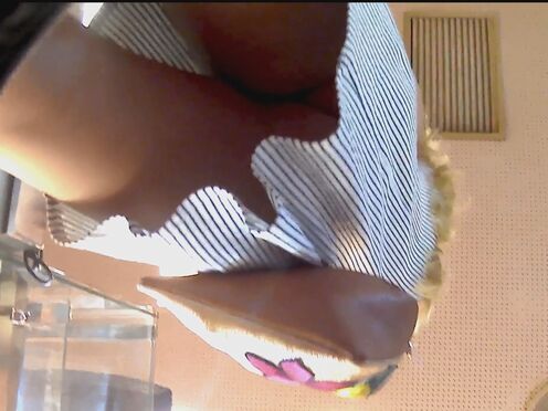 Старый дед обкончал лицо молодой порно