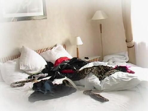 Секс на стене сарая скрытая камера