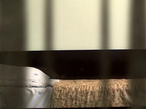 Полный рот спермы жены сексвайф