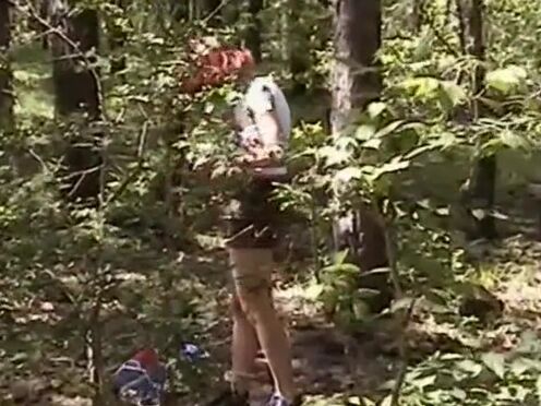 Шлюха специально застряла что бы ее трахнули