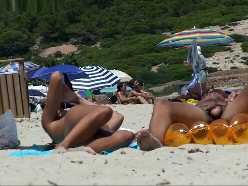 Смотреть порно помешал мачехе тренироваться