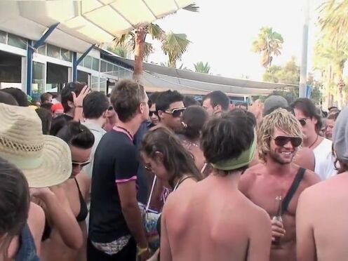 Смотреть порно изнасилование сестры мачехи