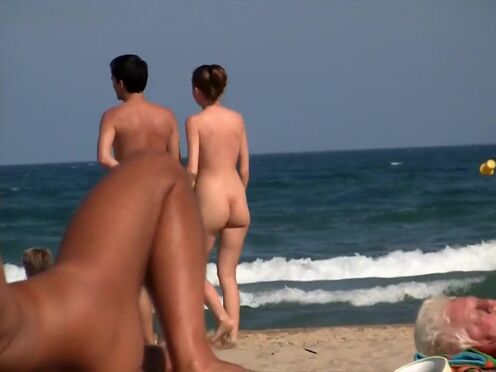 Пампушки в юбках и колготках порно