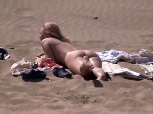 Порно с молодыми жопастыми русскими дамами