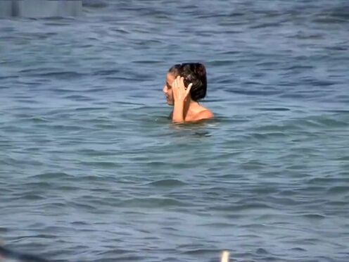 Трахнул жопастую мачеху зрелую в анал