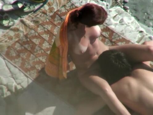 Порно гиф толстая ссыт в рот мужчине