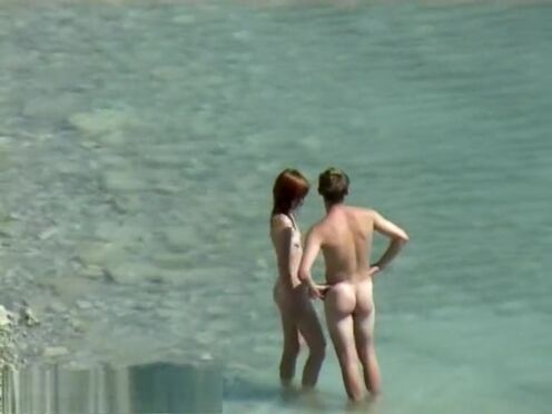 Порно выпячивает живот от огромных дилдо