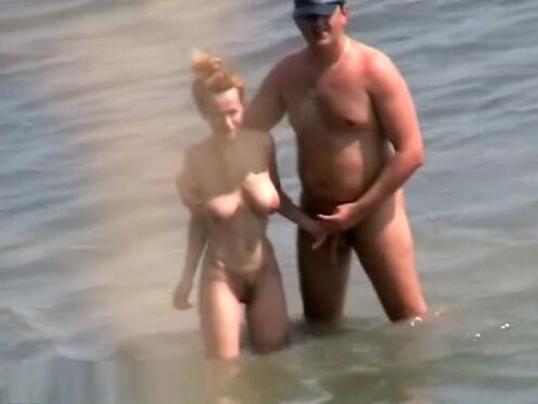 Порно девки трутся друг о друга кисками