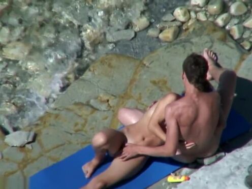 Порно зоо где настоящая обезьяна трахает девушку