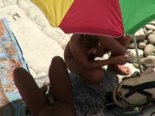 Порно жена і грязный бомж