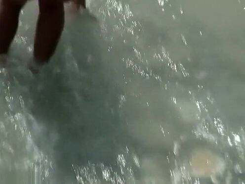 Порно девушки любят слизывать сперму