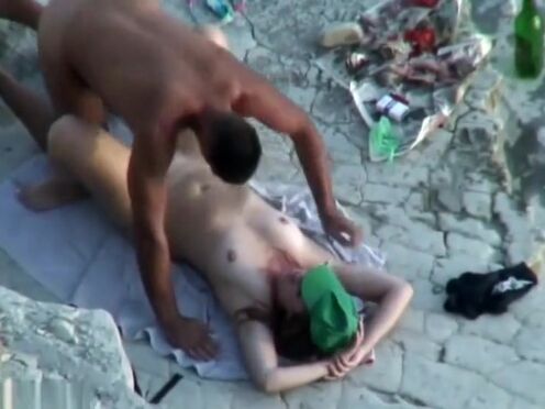 Порно ебут толстую сестру в волосатую дырку