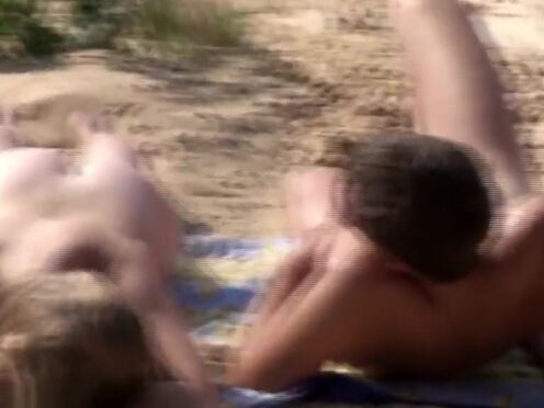 Секс с училкой в спальне