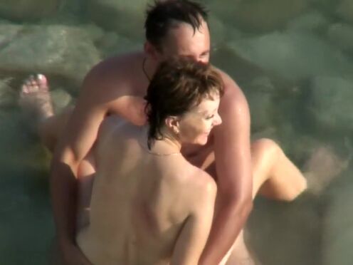 Мамки в ссаных трусах секс на лицо