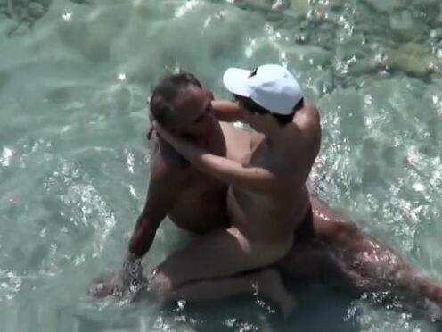 Худ порно фильмы мама учит дочь фистингу