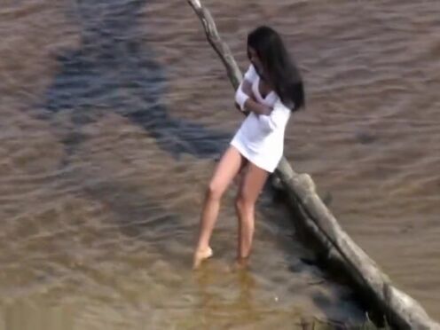 Секс сестра брат случайна интим филмы