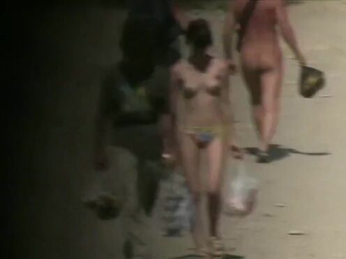 Папа трахается дочь и подруга секс видео