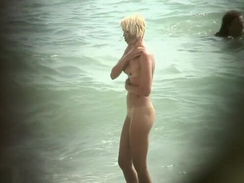 Секс две девушки один парень отзывы