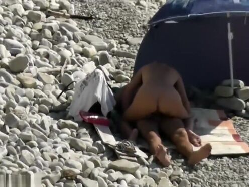 Порвался презерватив хотвайф порно муж смотрит