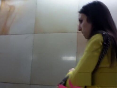 Видео сосед уговорил соседку на секс