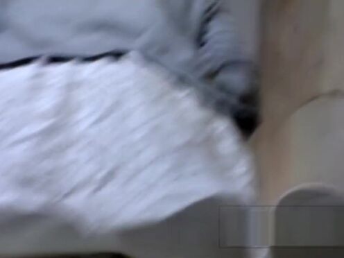 Тетки учат парня сексу молодого парня