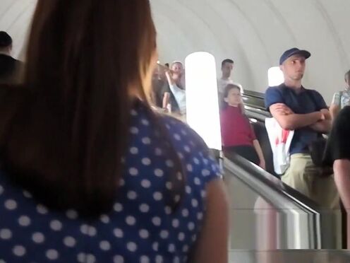 Видео секс с красивой очкастой девушкой