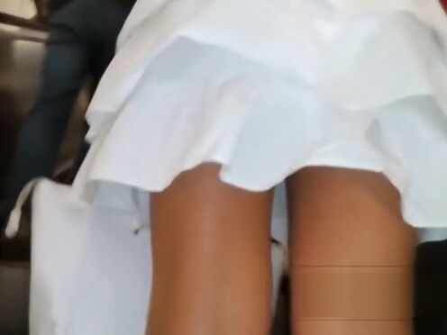 Подростки сняли на видео секс с одноклассницей