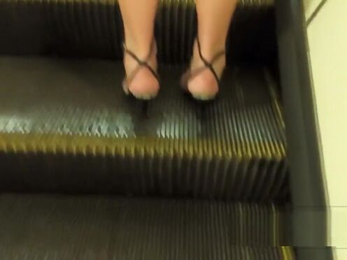 Секс с одноклассницей ебет одноклассники