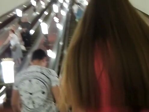 Секс с одноклассницей с мочой