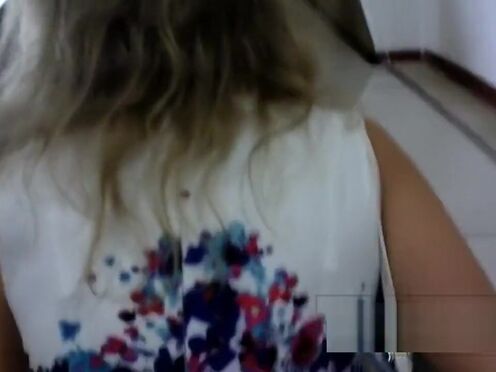 Развращает падчерицу секс домашние