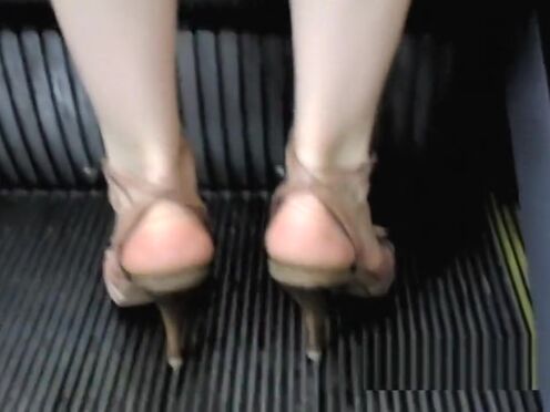 Секс с племянницей во время сна