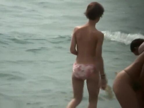 Порно видео начальники принудили раздеться подчиненную