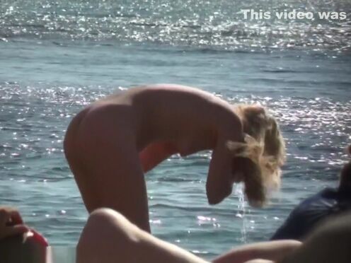 Порно видео начальник домогается до подчиненной