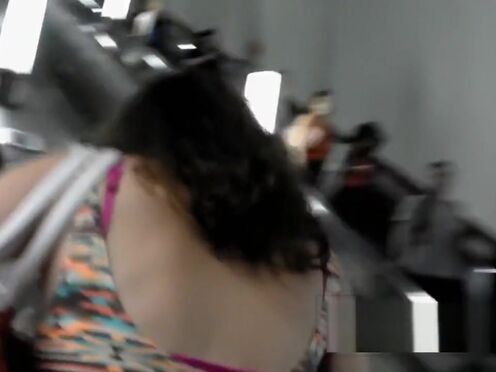 Секс с полицейскими в море