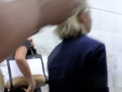 Секс изнасиливит сестренка