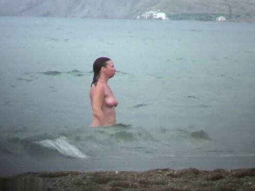 Порно видео мамаша трахнула племянника