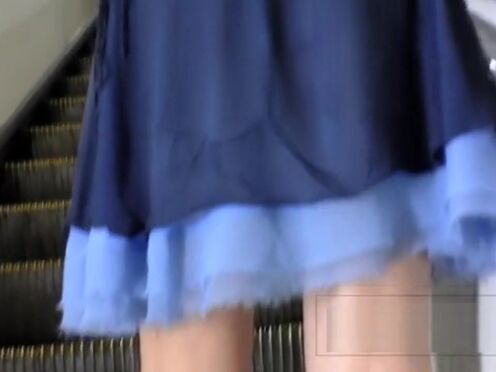 Секс трахнул застрявщую сестренку